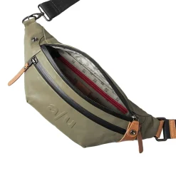 a/u by aunts & unclesIchikawa