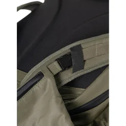 a/u by aunts & unclesKitakami RE