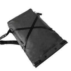 a/u by aunts & unclesOsaka