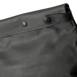 a/u by aunts & unclesOsaka