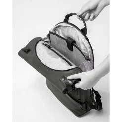 a/u by aunts & unclesOsaka