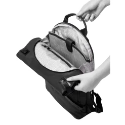 a/u by aunts & unclesOsaka