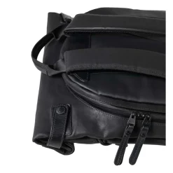 a/u by aunts & unclesOsaka