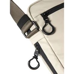 a/u by aunts & unclesOyabe RE