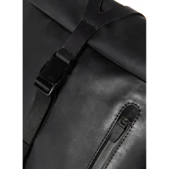 a/u by aunts & unclesSeki RE