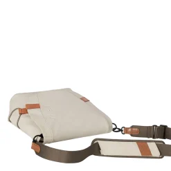 a/u by aunts & unclesSendai