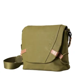 a/u by aunts & unclesSendai