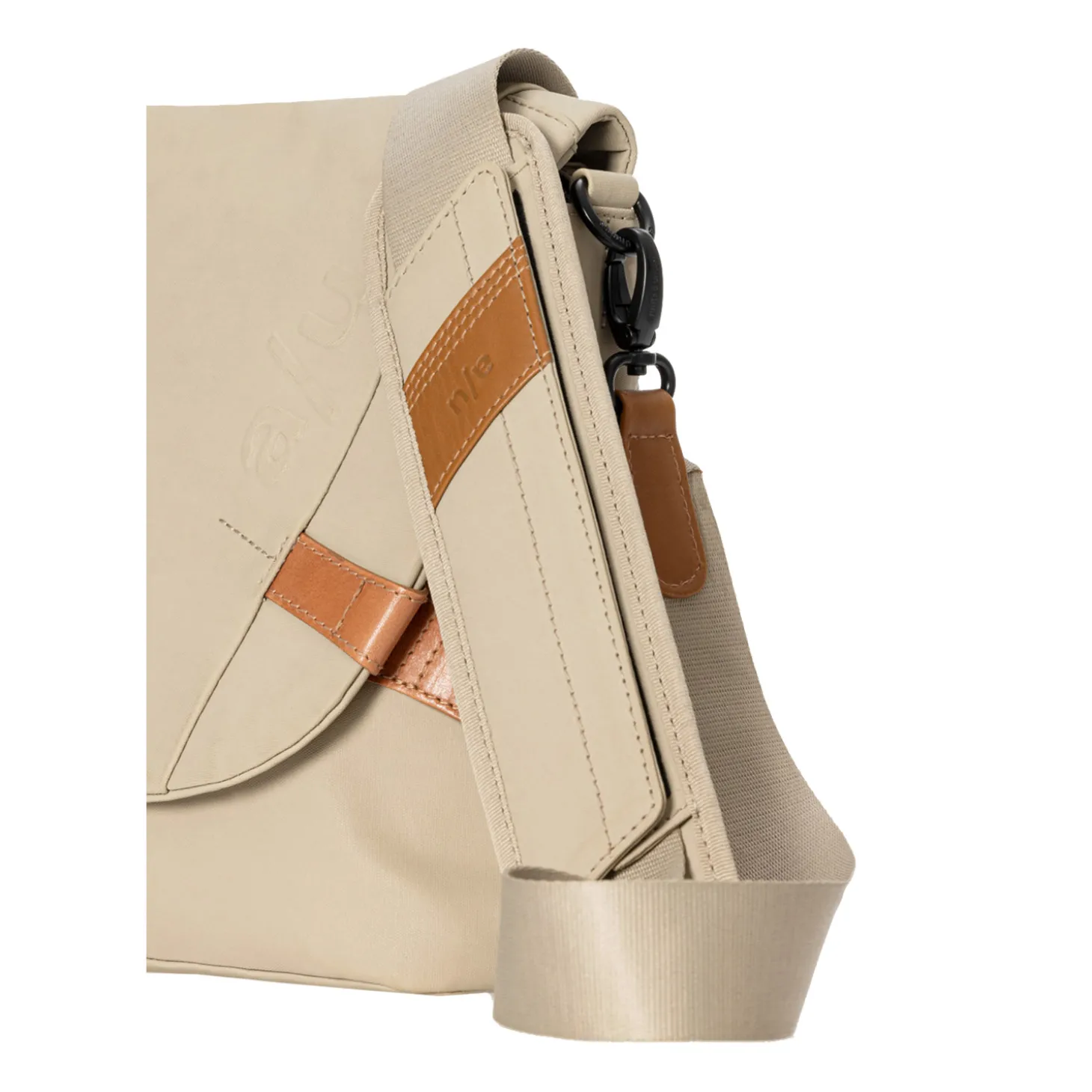 a/u by aunts & unclesSendai