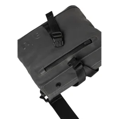 a/u by aunts & unclesTsu