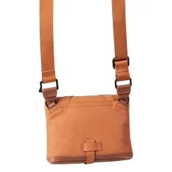 a/u by aunts & unclesTsu