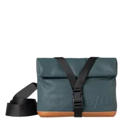 a/u by aunts & unclesTsu