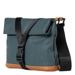 a/u by aunts & unclesTsu