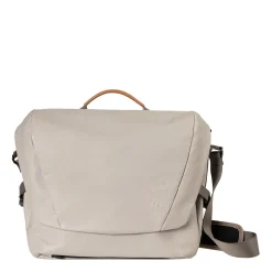 a/u by aunts & unclesYamakuni RE