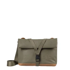 a/u by aunts & unclesYao