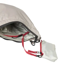 a/u by aunts & unclesYoshii RE