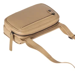 aunts & unclesMagnolia