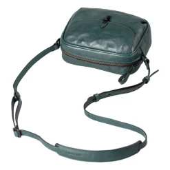 aunts & unclesMrs. Mint