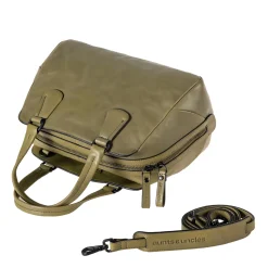 aunts & unclesMrs. Peanut Brittle