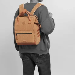 CABAIAAdventurer Medium