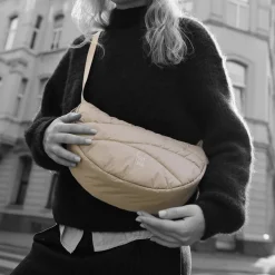 GOT BAGWavy Puffer Moon Bag