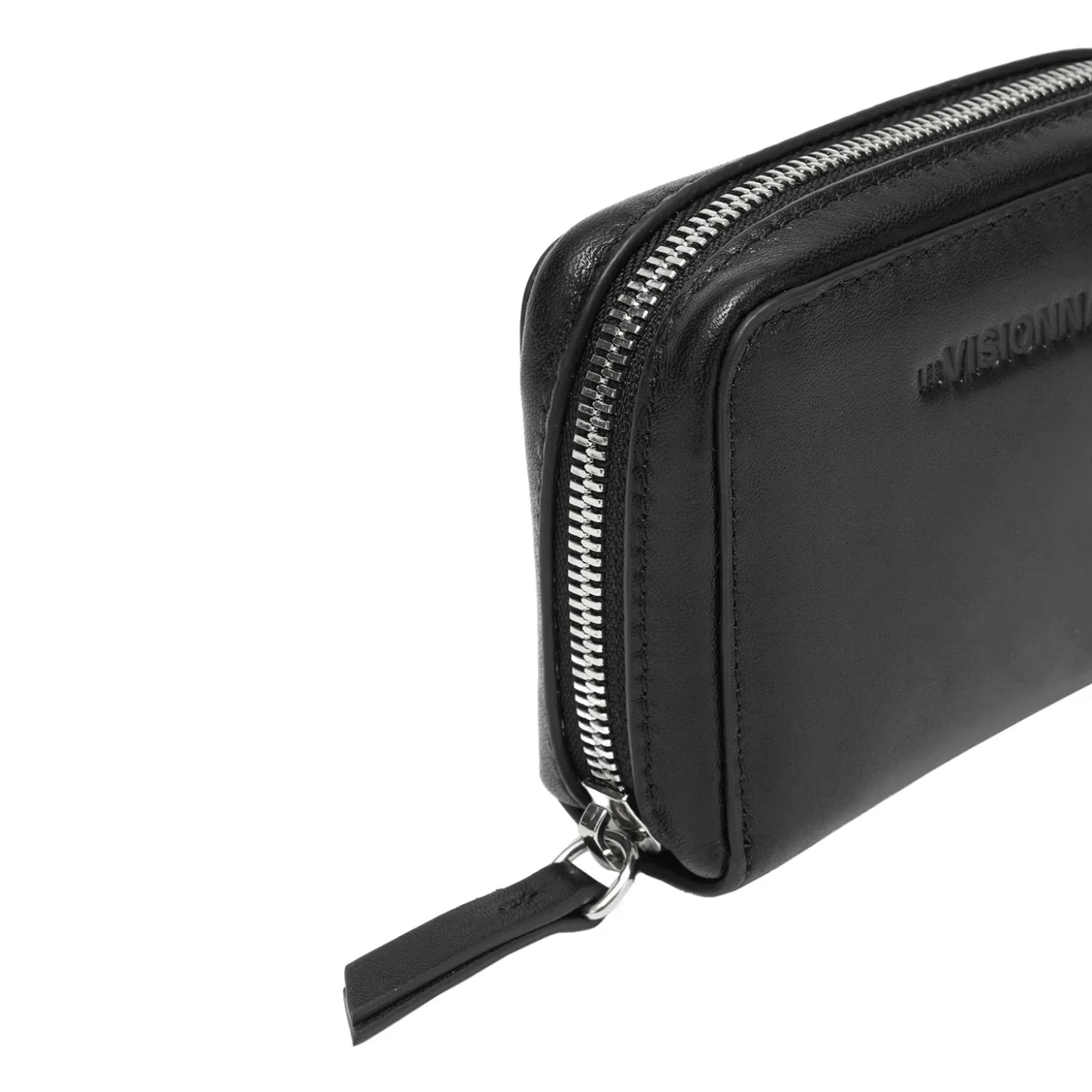 les visionnairesClara SILKY