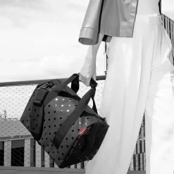 reisenthelallrounder M