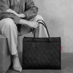 reisentheldaily shopper