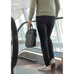 The Chesterfield BrandSeth