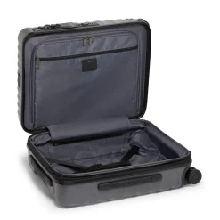 TUMI19 DEGREE Continental Expandable 4 Wheel Carry-On