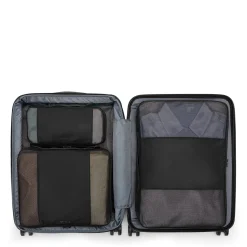 TUMI19 DEGREE Continental Expandable 4 Wheel Carry-On