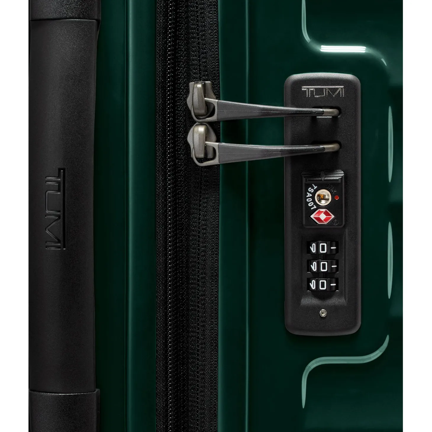 TUMI19 DEGREE Extended Trip Expandable 4 Wheel P/C