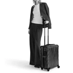 TUMI19 DEGREE LITE Continental Carry-On