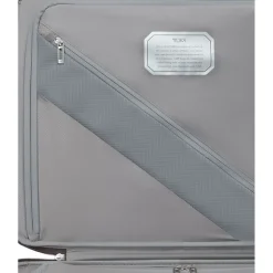 TUMI19 DEGREE LITE Continental Carry-On